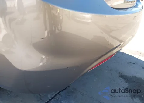 2011 Hyundai Elantra Limited из США, поврежденный, VIN 5NPDH4AE0BH001277